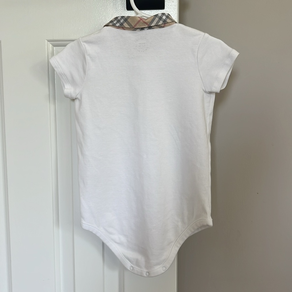 Burberry Kids White Onsie with Check Collar - Picture 5 of 6